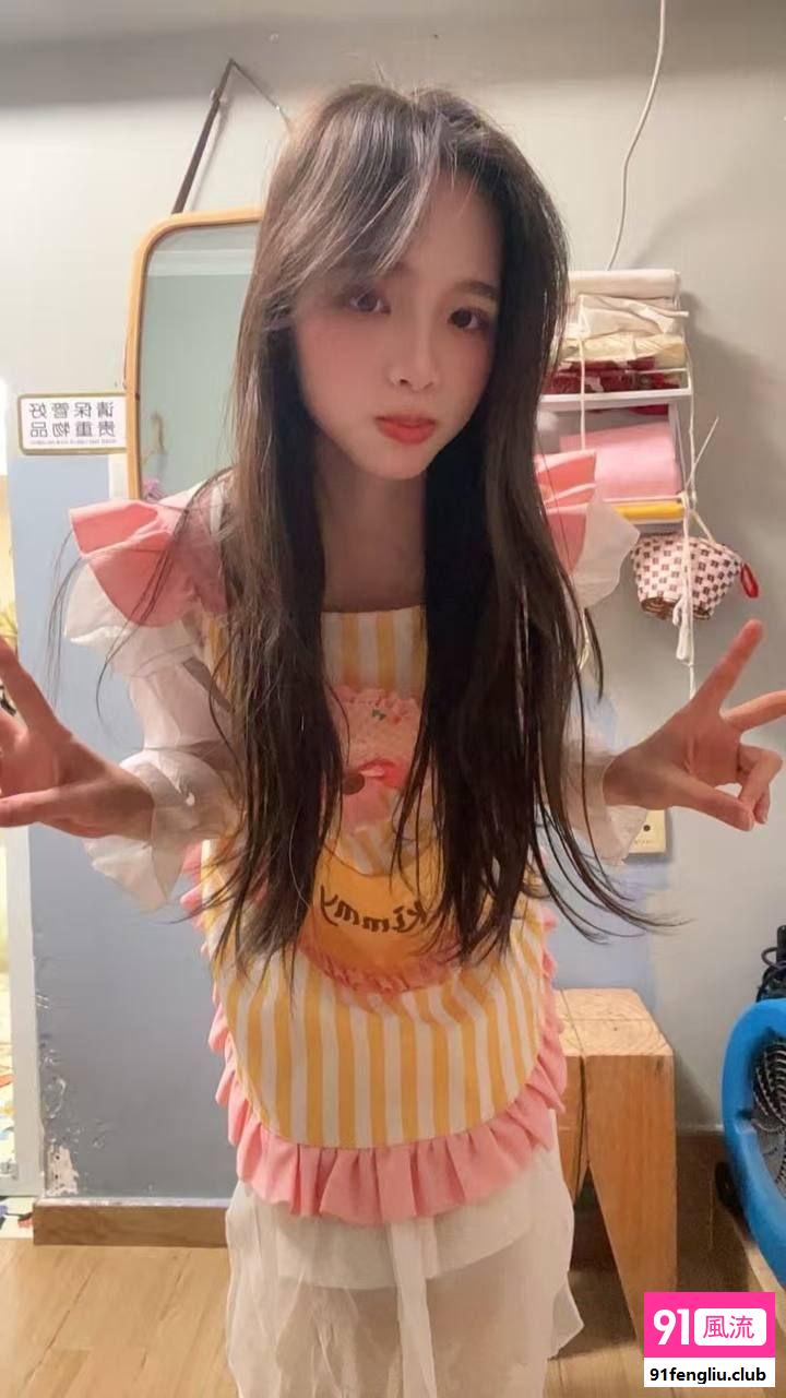 清纯学妹粉嫩欠操